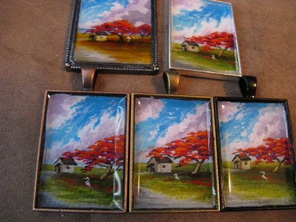 Five highwaymen style florida scene pendents