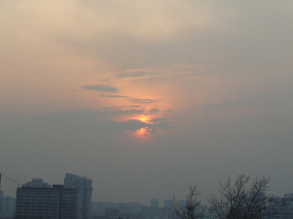 Creepy sun by IgnisFlame on DeviantArt