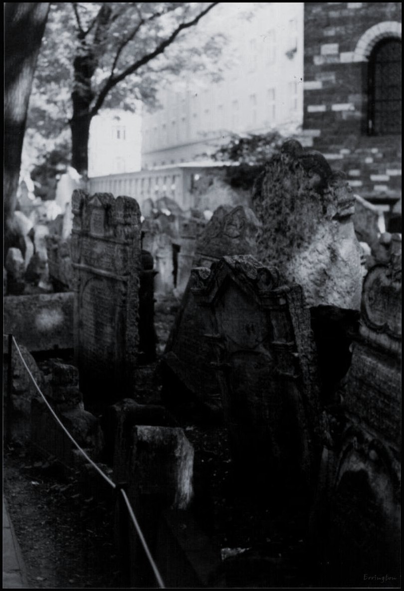 Prague: Cemetary II