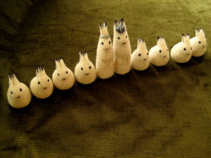 Needle felted chess pieces