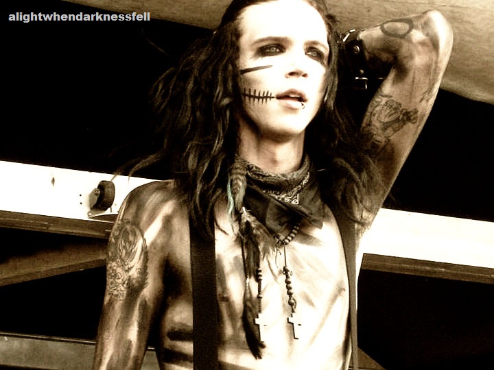 Andy Biersack 02