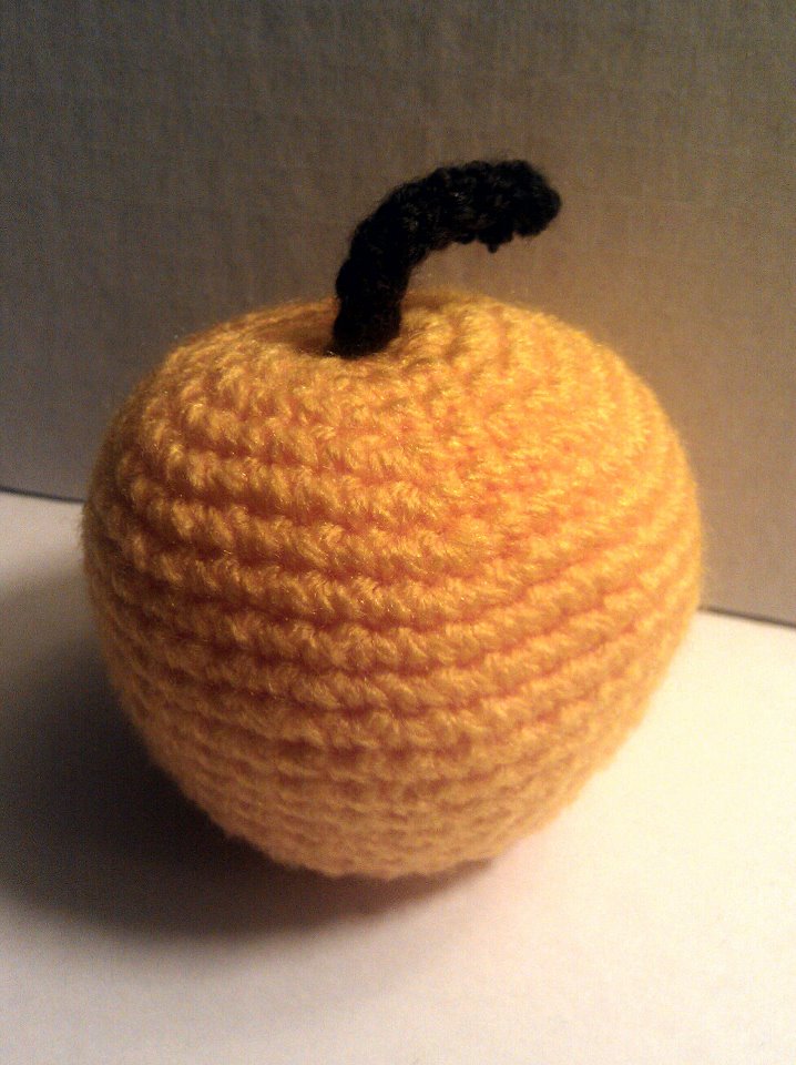 Crochet Golden Apple