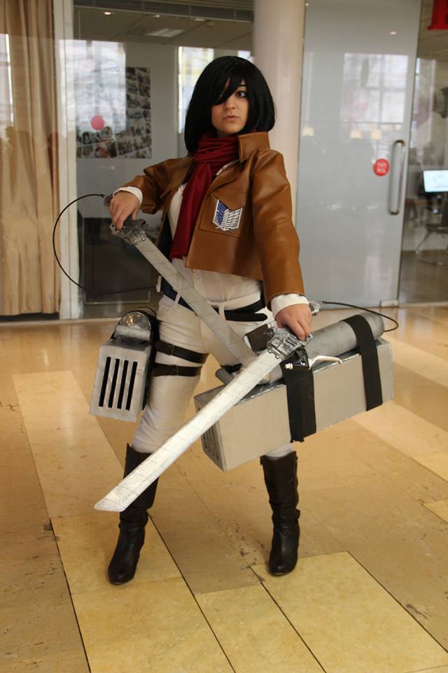 shingeki no kyojin mikasa ackerman cosplay