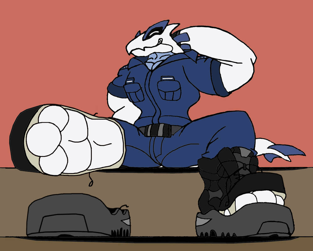 Curved Boot Cop Cheeky Cop Boot Showoff (Alt 2) by Carfan3 on DeviantArt