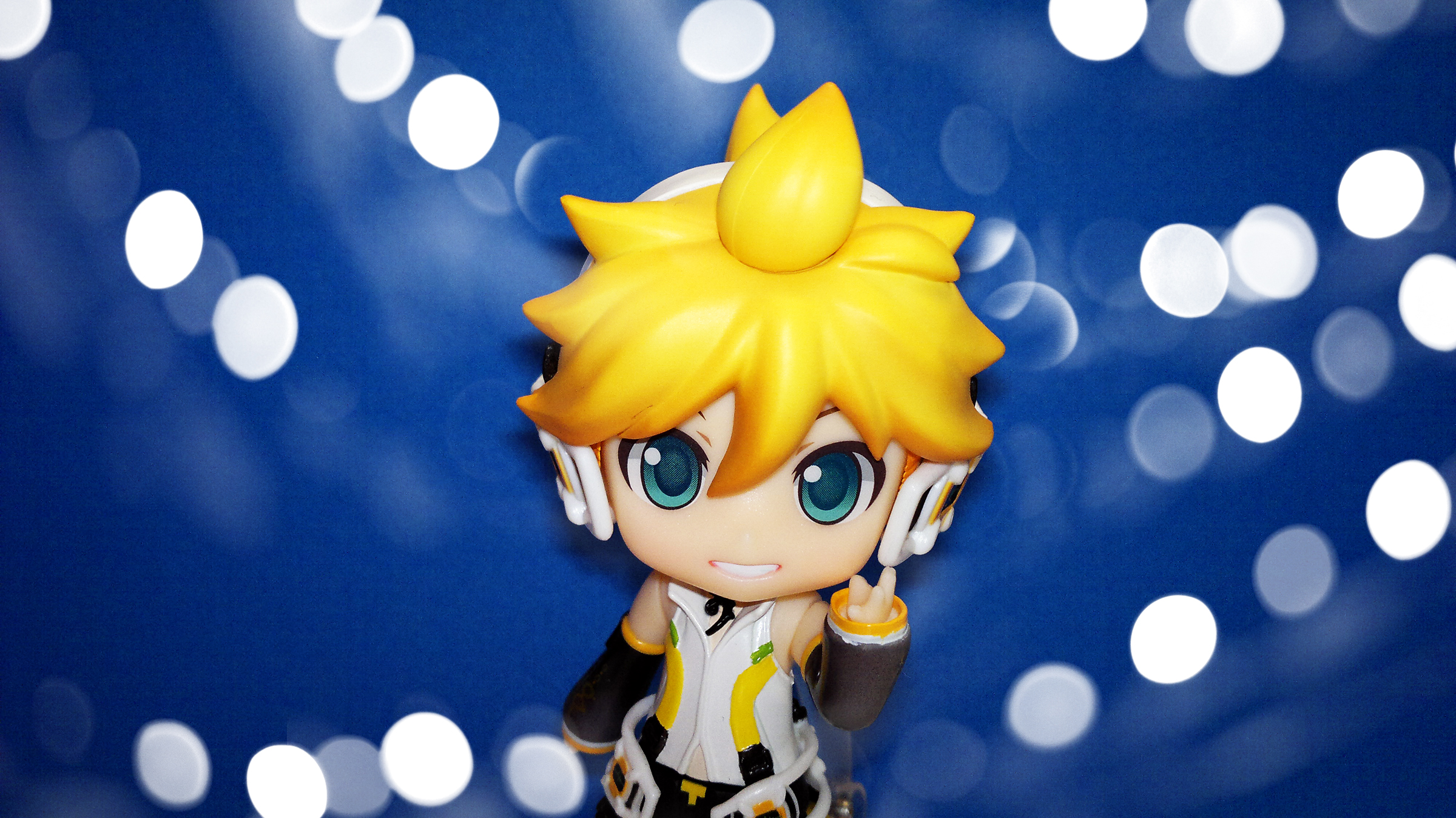 02 Len Kagamine Append Nendoroid Wallpaper