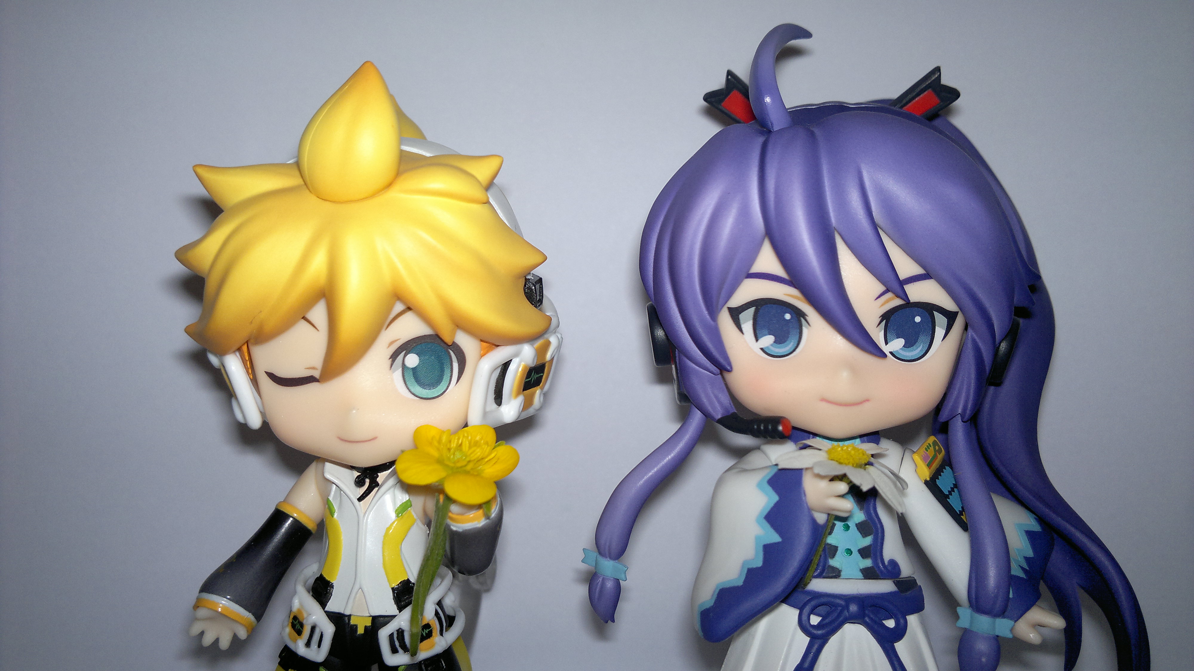 Kamui Gakupo and Kagamine Len Nendoroid (3)