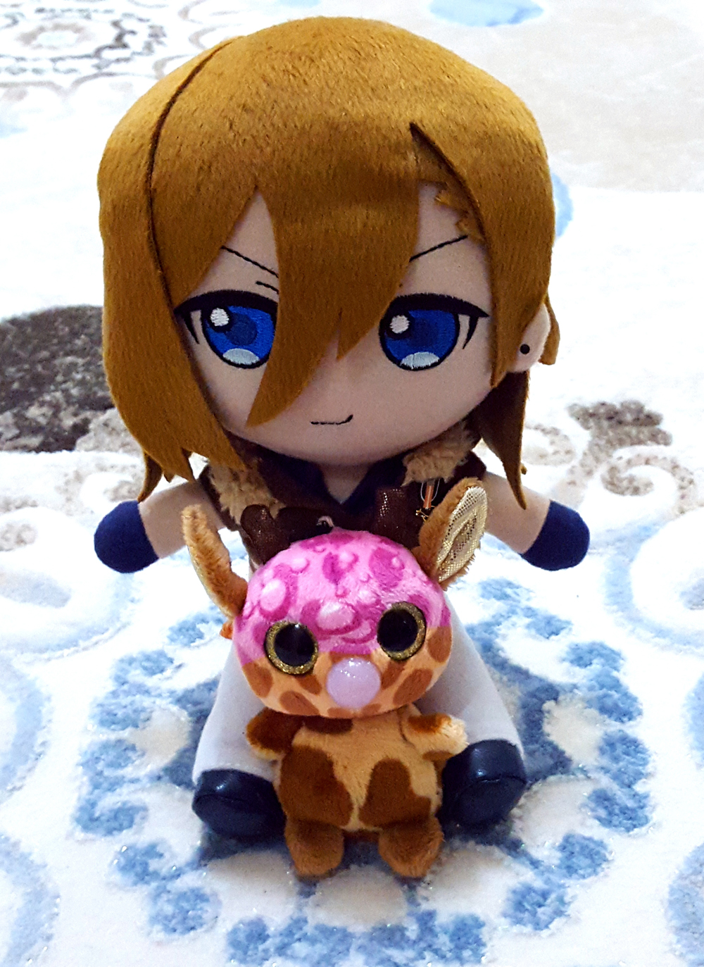 Kawaii Giraffe and Ren Jinguji Photo 2