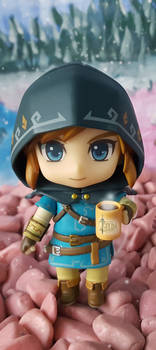 Coffee break for Link (Good Smile)