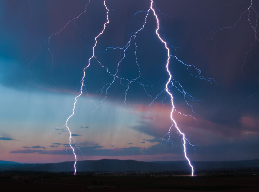 Crying Lightning. by iheartcaptainkirk Crying Lightning. by iheartcaptainkirk