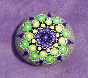 Mandala Purple Green Beach Stone