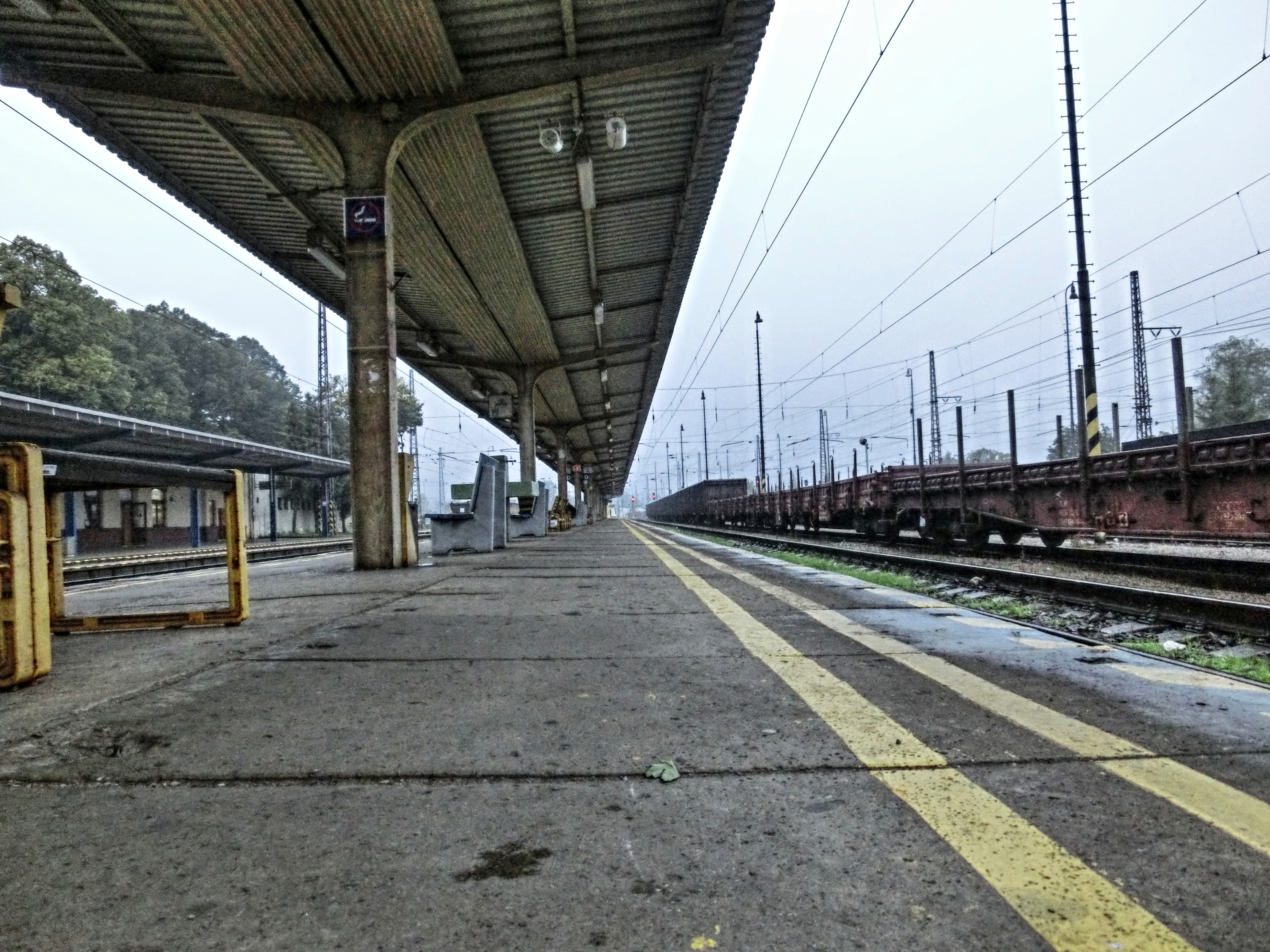 Railway platform