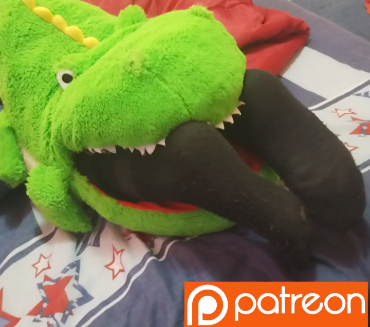 Gator vore girl w/socks (2) by mrbizarre2 on DeviantArt