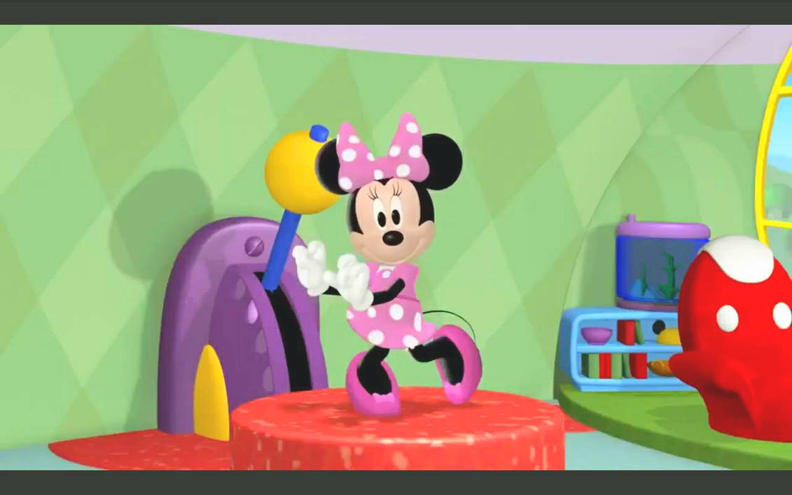 Minnie Mouse with pink shoes #01 by KitKatDroi on DeviantArt