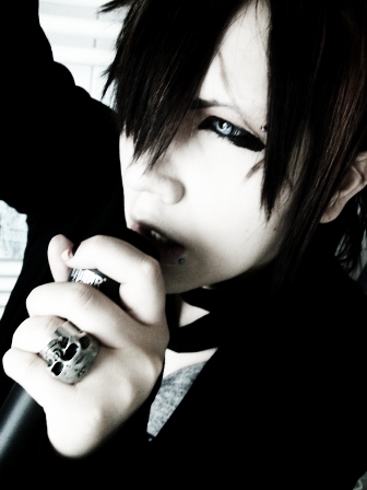 RCE Live Ruki cosplay 1