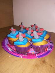 Scootaloo's SUPER-Difficult Stunt special cupcakes