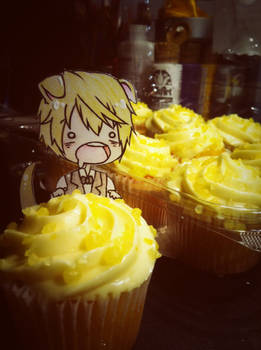 Shizuwan and cupcakes