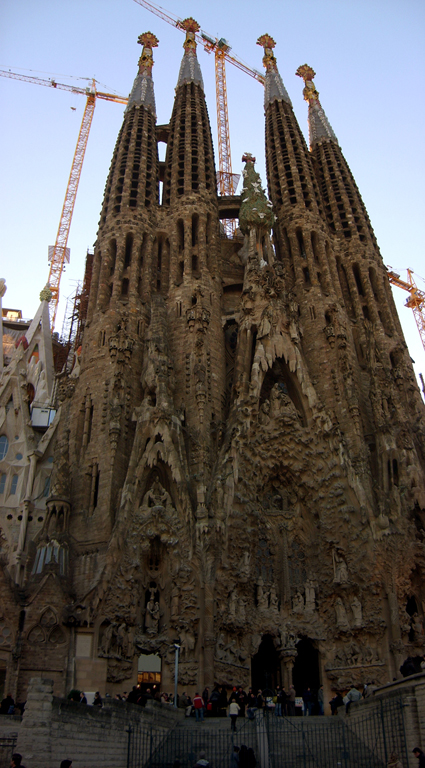 Sagrada Familia e' Gaudi