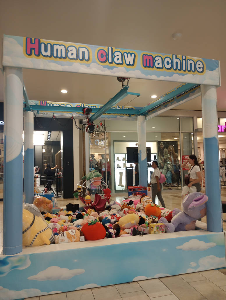 Human Claw Machine by tales06 on DeviantArt