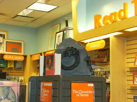Eragon store display