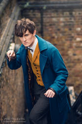 Newt Scamander Cosplay