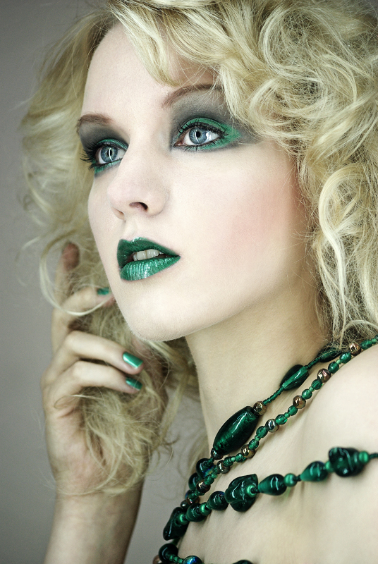 Green Make-up