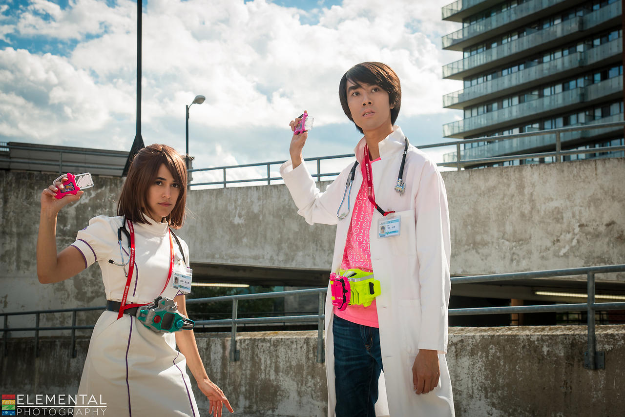 Poppy Pipopapo and Emu Kamen Rider Ex-Aid Cosplay