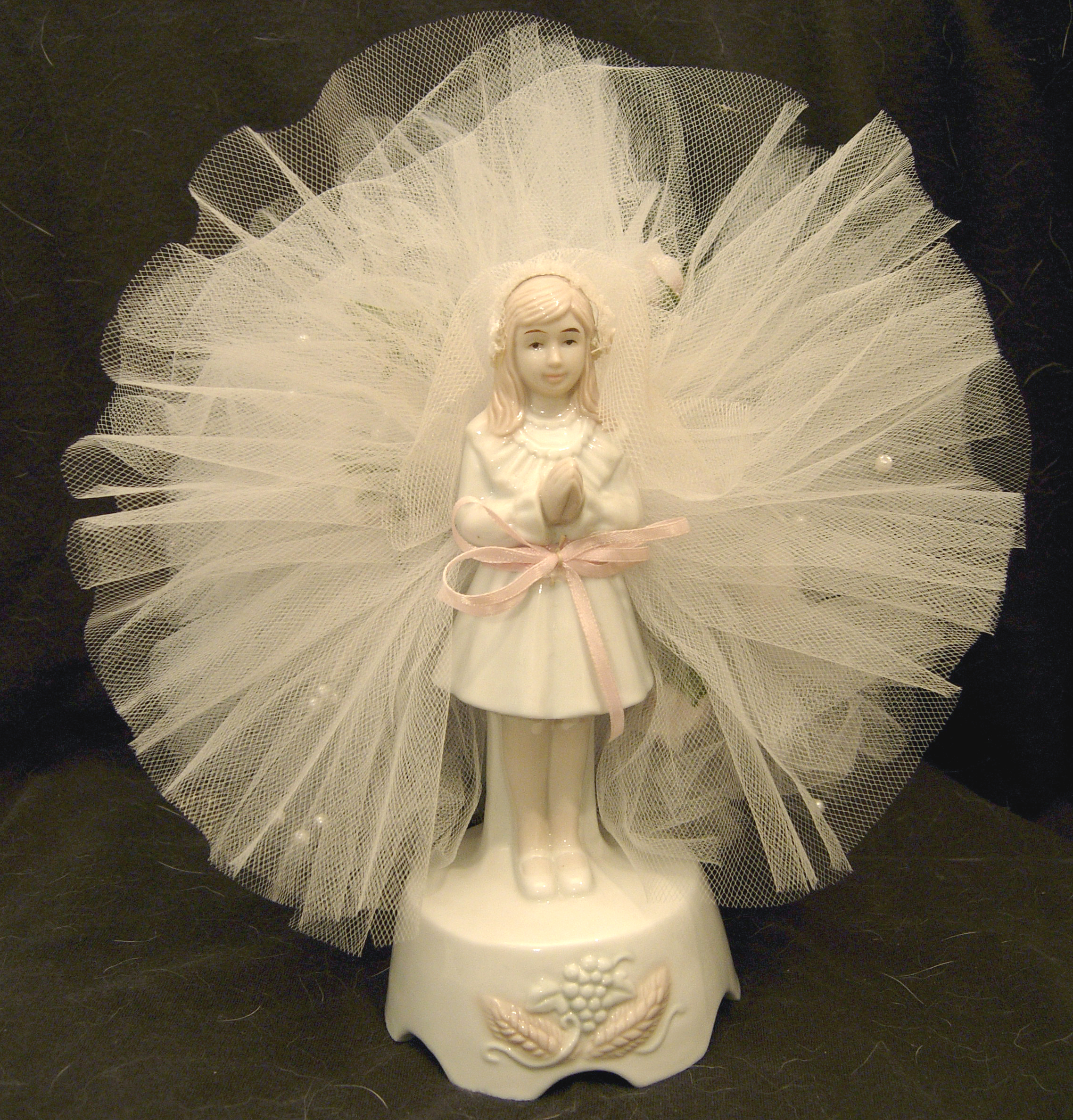 114 - music box girl