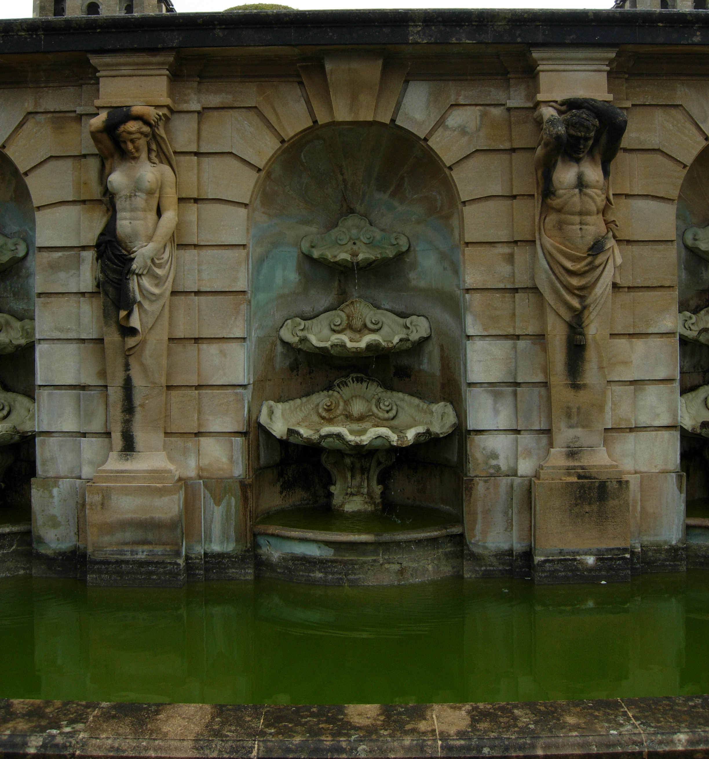 390 - fountain