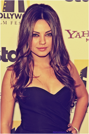 Mila Kunis Vintage Style