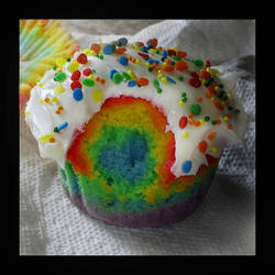 .rainbow cupcake.