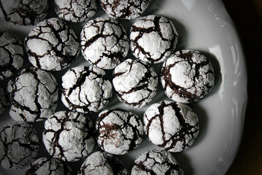 chocolate crinkles