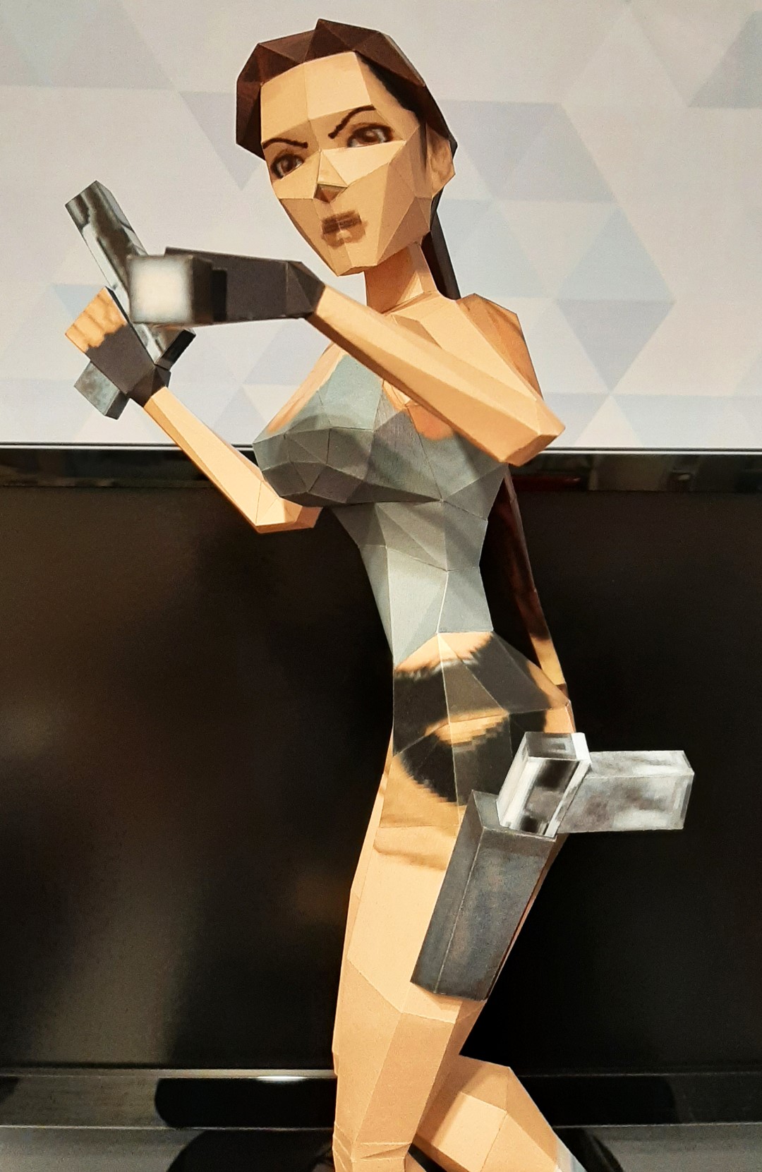 Lara Croft Last Revelation Papercraft By KarenGE On DeviantArt lara-croft-last-revelation-papercraft-by-karenge-on-deviantart