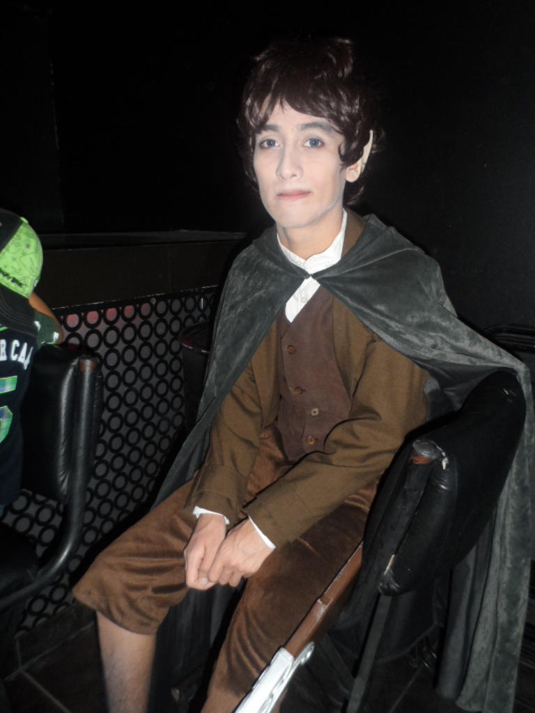 Frodo Baggins Deviantart Frodo Baggins Cosplay. by brandonale on DeviantArt
