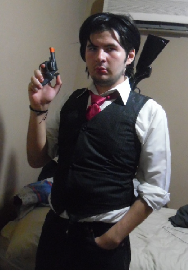 Sebastian Castellanos-The Evil Within Cosplay.