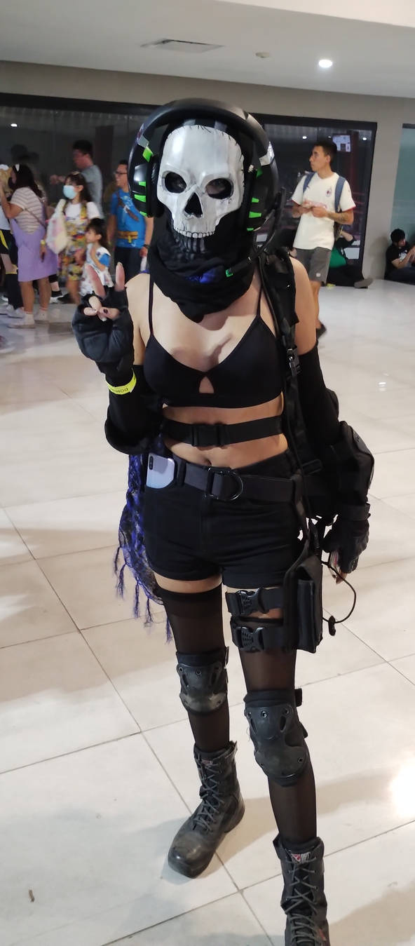 Ghost genderbend Cosplay. by brandonale on DeviantArt