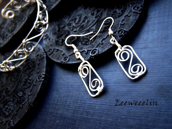 Earrings tiny tiny wire wrap hand made