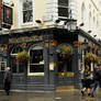 London pub in the rain 1
