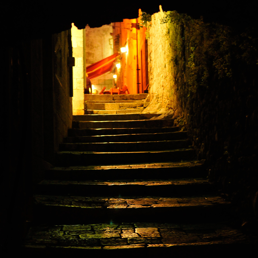 Korcula - wet steps at night