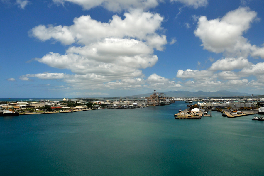 Honolulu harbour 2