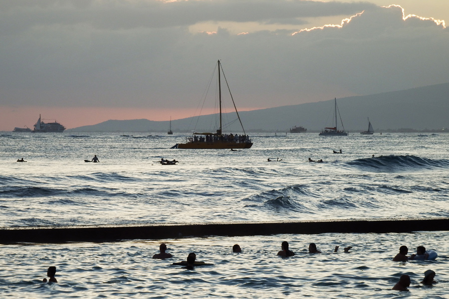 Waikiki - last light 1