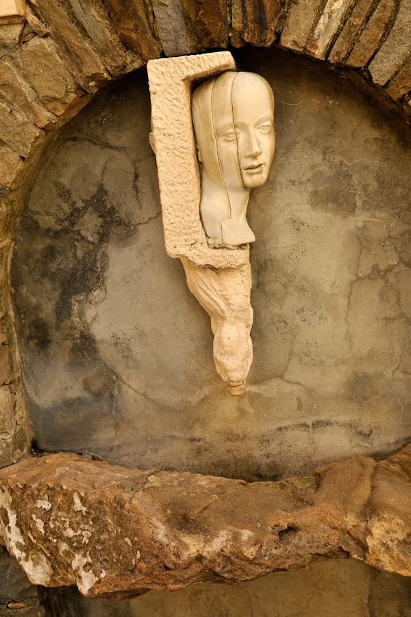 Manarola sculpture 1