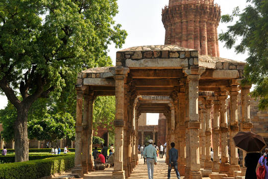 Qutb Minar precinct 1 - Delhi