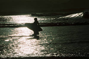 Surfing silhouette 5