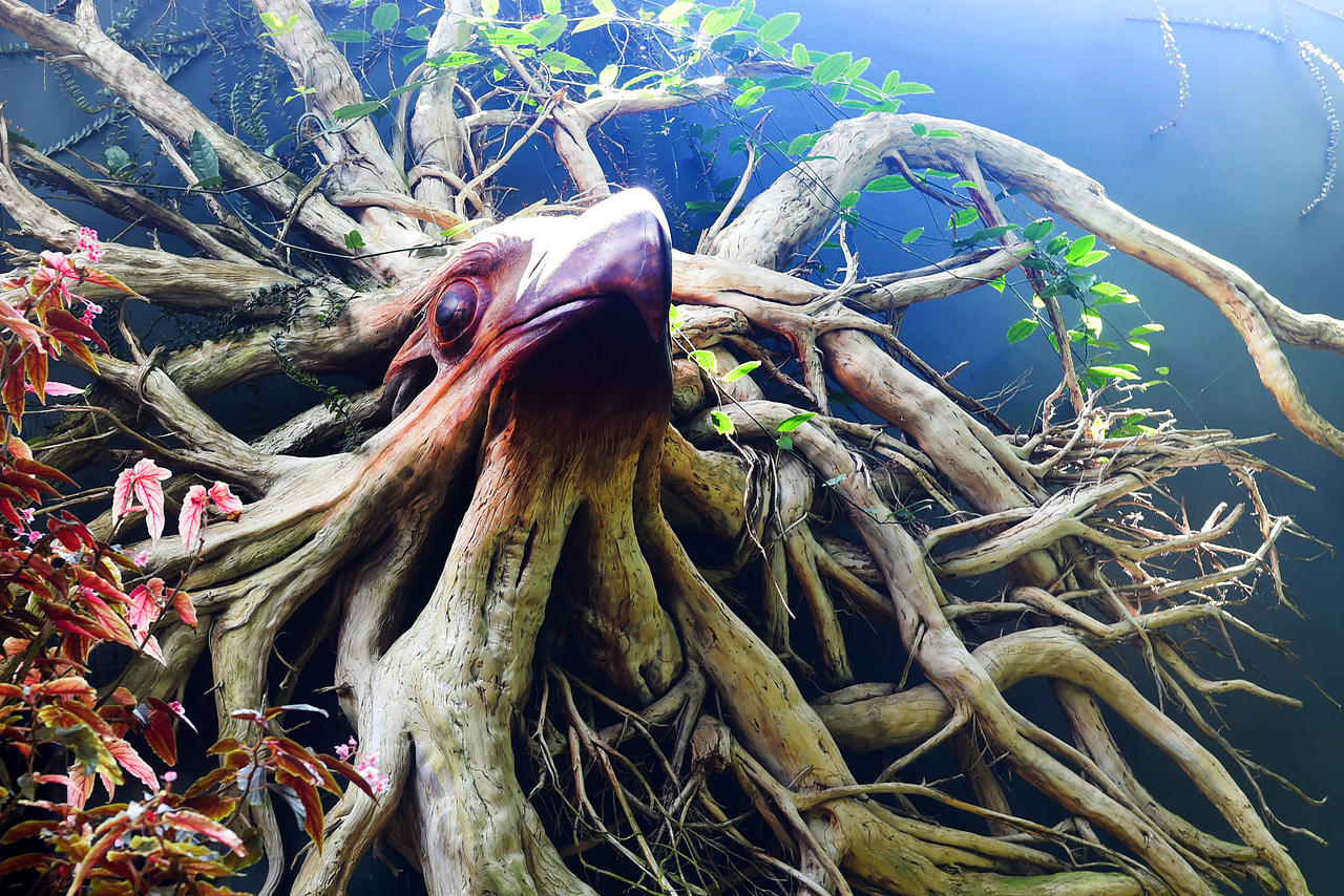 Tree root sculpture 1 - Singapore by wildplaces on DeviantArt