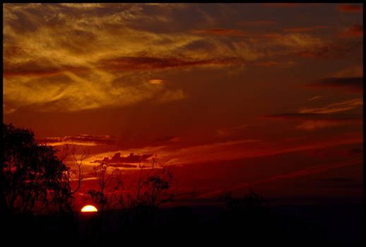 Albury - the sun rises 3