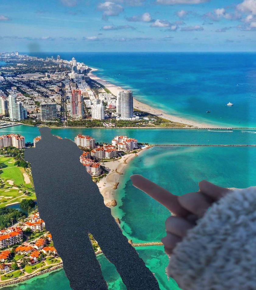 Giantess Julian Getting Ready To Destroy This City By Giantess Julian Getting Ready To Destroy This City By