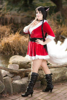 Christmas Ahri 2