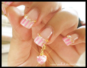 Pinky Heart Nails