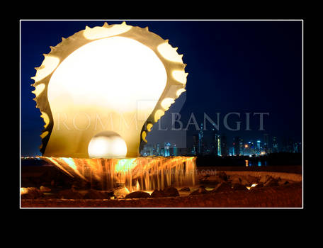 Giant Pearl Fountain Doha Qata