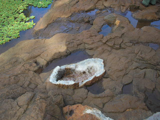 Iguazu Falls 32 - cristal rock